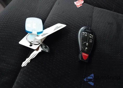 2014 Dodge Grand Caravan Sxt from USA, damaged, VIN 2C4RDGCG7ER153419